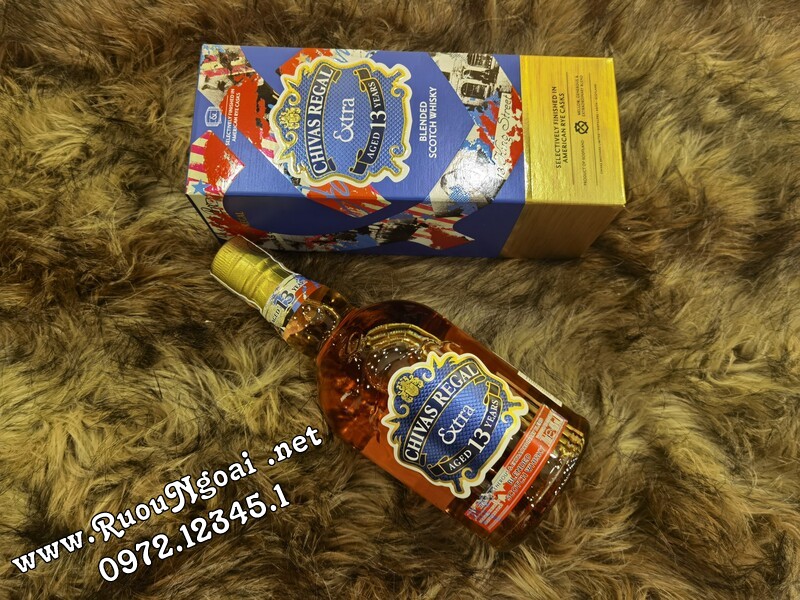 Rượu Chivas 13 Xanh 2